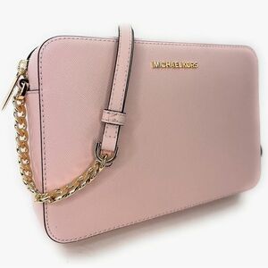 Michael Kors Jet Set Saffiano Baby Pink
